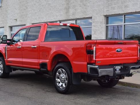 Used 2023 Ford F250 Lariat w/ Lariat Ultimate Package AWD/4WD image 11