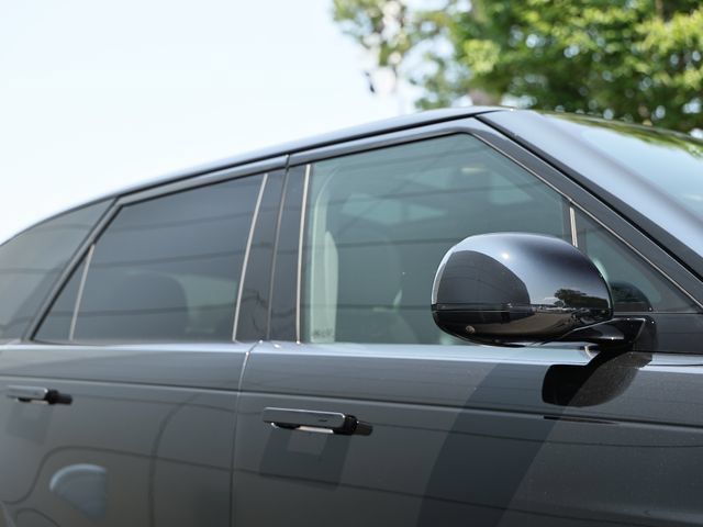 New 2026 Land Rover Range Rover Sport Dynamic SE AWD/4WD image 14