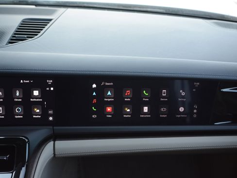 Certified 2024 Porsche Panamera 4 AWD/4WD image 27