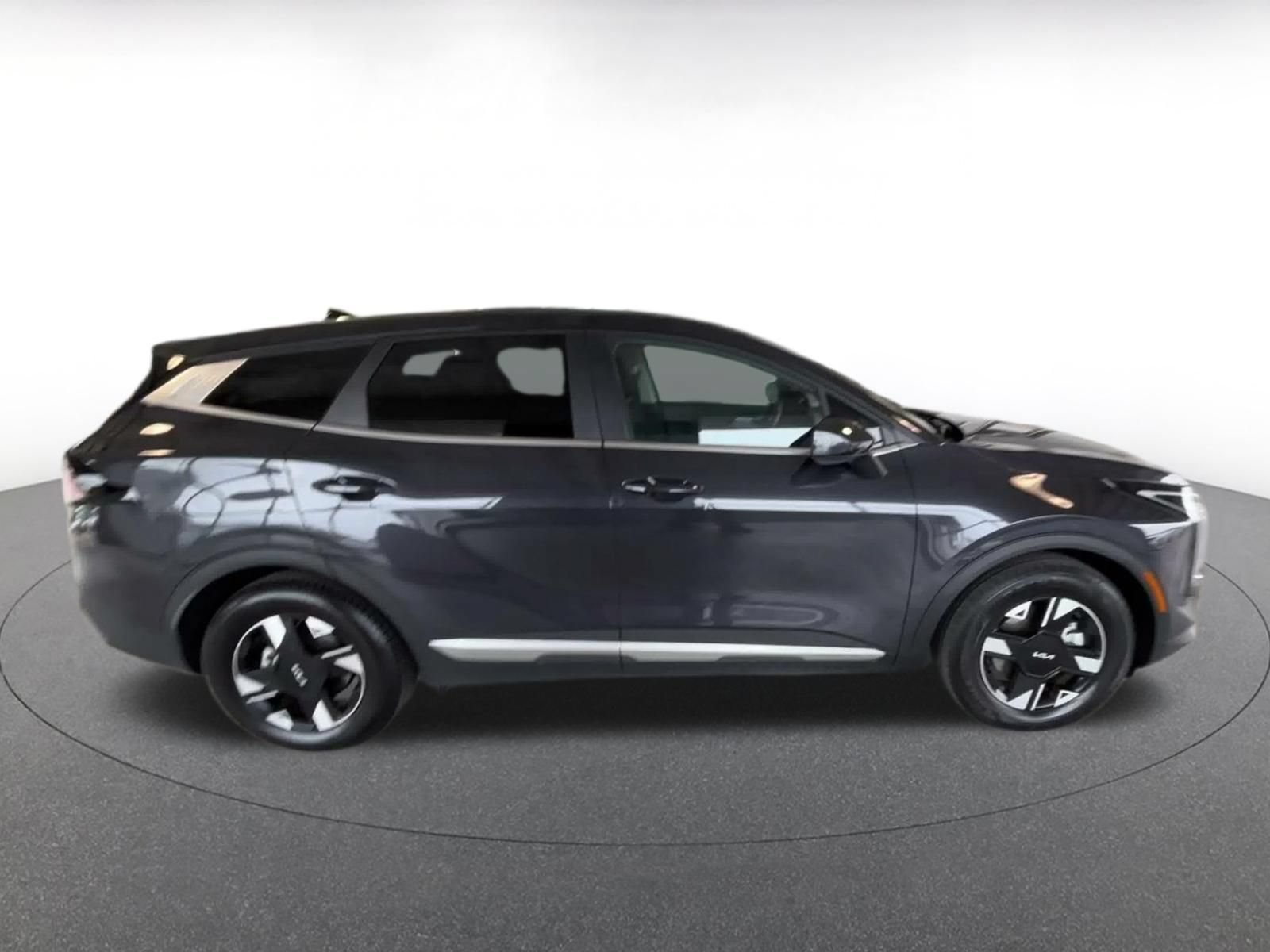 Used 2026 Kia Sportage LX FWD image 15
