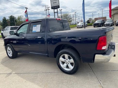 Used 2018 RAM 1500 Classic SLT AWD/4WD image 4