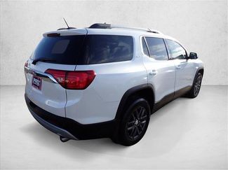 Used 2019 GMC Acadia SLT FWD video 4