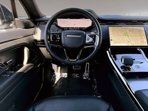 Certified 2025 Land Rover Range Rover Sport Dynamic SE AWD/4WD image 8