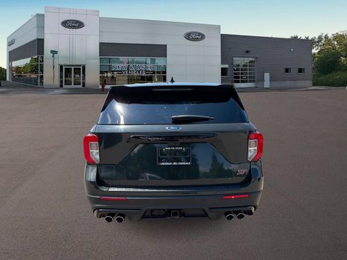 Used 2021 Ford Explorer ST w/ Equipment Group 401A AWD/4WD image 10