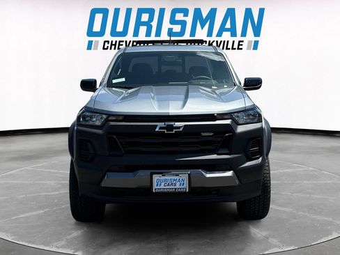 New 2026 Chevrolet Colorado Trail Boss w/ Midnight Edition AWD/4WD image 8