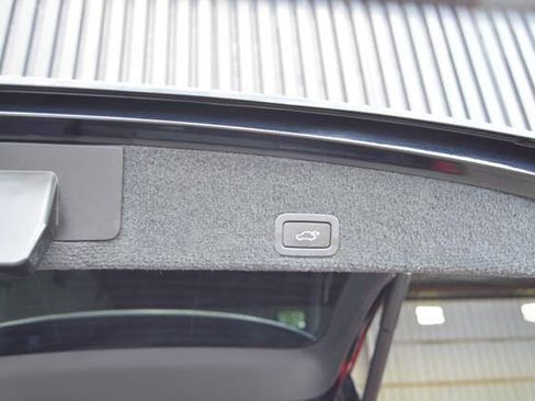 Used 2012 Volvo XC60 T6 AWD/4WD image 44