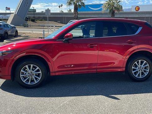 Used 2024 MAZDA CX-5 AWD 2.5 S w/ Preferred Package image 12