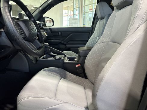 New 2026 Toyota Tacoma SR5 AWD/4WD image 11