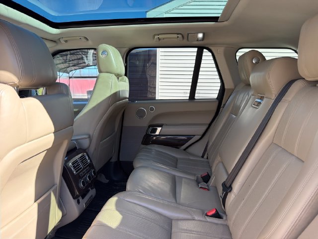 Used 2016 Land Rover Range Rover Supercharged AWD/4WD image 22