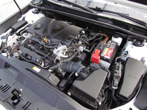 Used 2019 Toyota Camry XSE w/ Driver Assist Package FWD image 27
