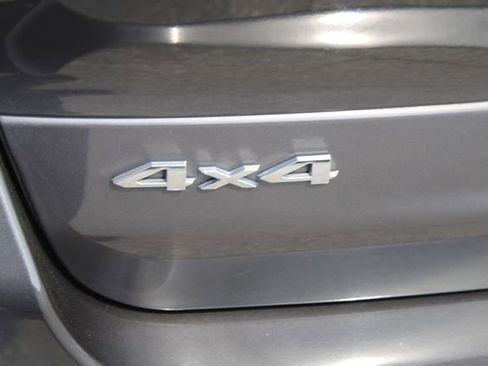 Used 2023 Jeep Grand Cherokee L Limited image 9