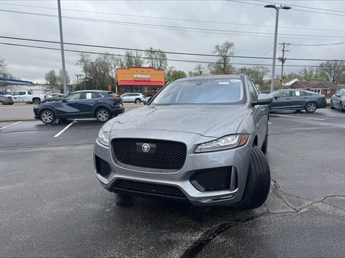 Used 2020 Jaguar F-PACE Checkered Flag image 2