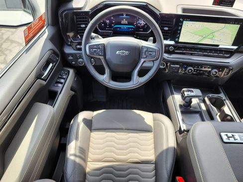 New 2026 Chevrolet Silverado 1500 ZR2 w/ Dark Appearance Package AWD/4WD image 19
