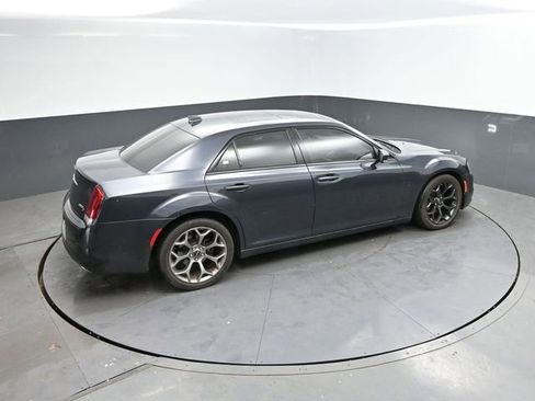 Used 2018 Chrysler 300 S w/ 300S Premium Group image 26