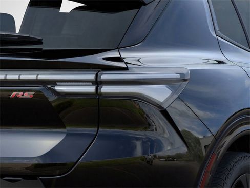 New 2025 Chevrolet Equinox EV RS image 11