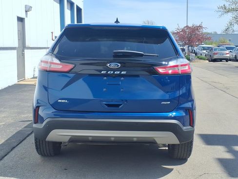 Certified 2023 Ford Edge SEL w/ Convenience Package AWD/4WD image 5