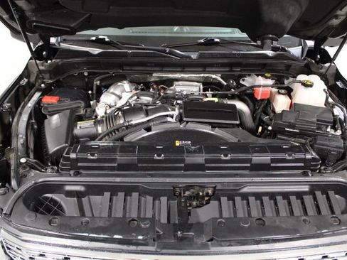 Certified 2022 GMC Sierra 3500 Denali image 47