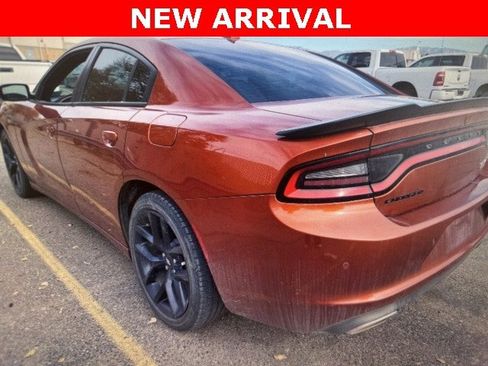 Used 2020 Dodge Charger SXT w/ Plus Group image 11