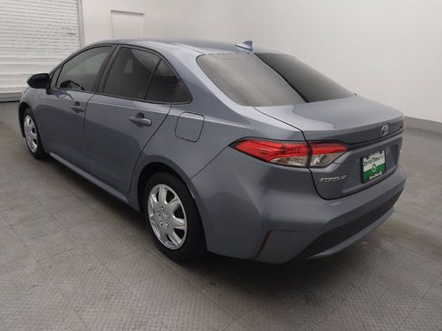 Used 2022 Toyota Corolla LE image 5