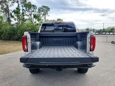 New 2026 GMC Sierra 1500 AT4X image 5