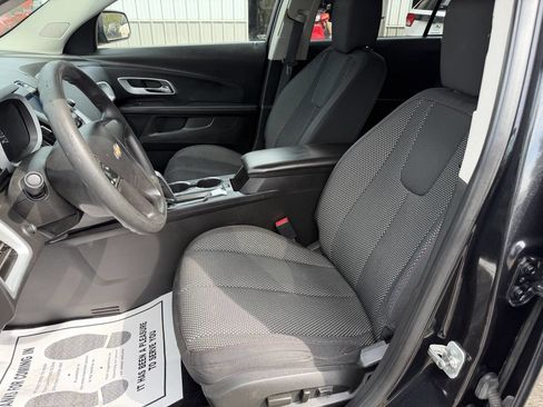 Used 2010 Chevrolet Equinox LT FWD image 12