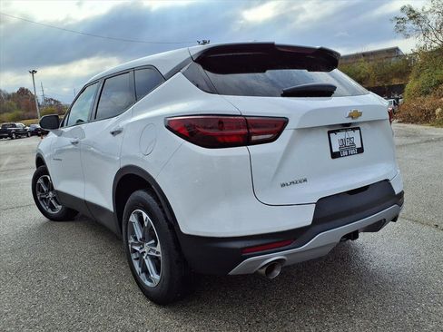 Used 2023 Chevrolet Blazer LT w/ Driver Confidence Package image 33