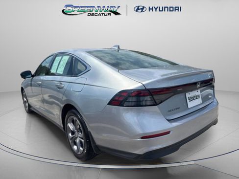 Used 2024 Honda Accord EX image 5
