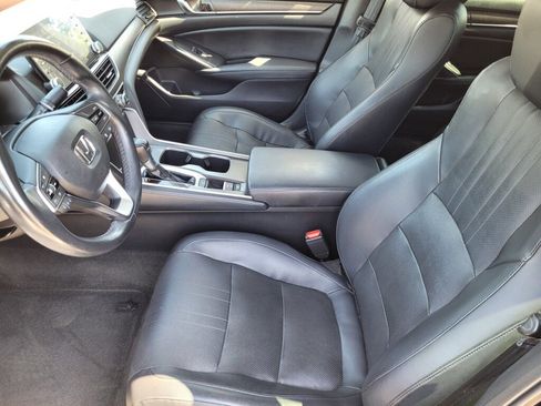 Certified 2018 Honda Accord EX-L image 11