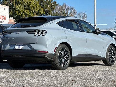 New 2025 Ford Mustang Mach-E Premium image 5