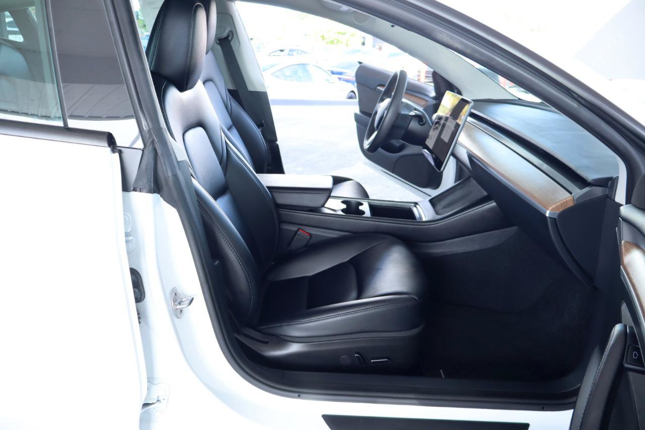 Used 2023 Tesla Model 3 Standard Range RWD image 35