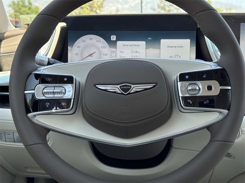 New 2026 Genesis G90 3.5T image 8