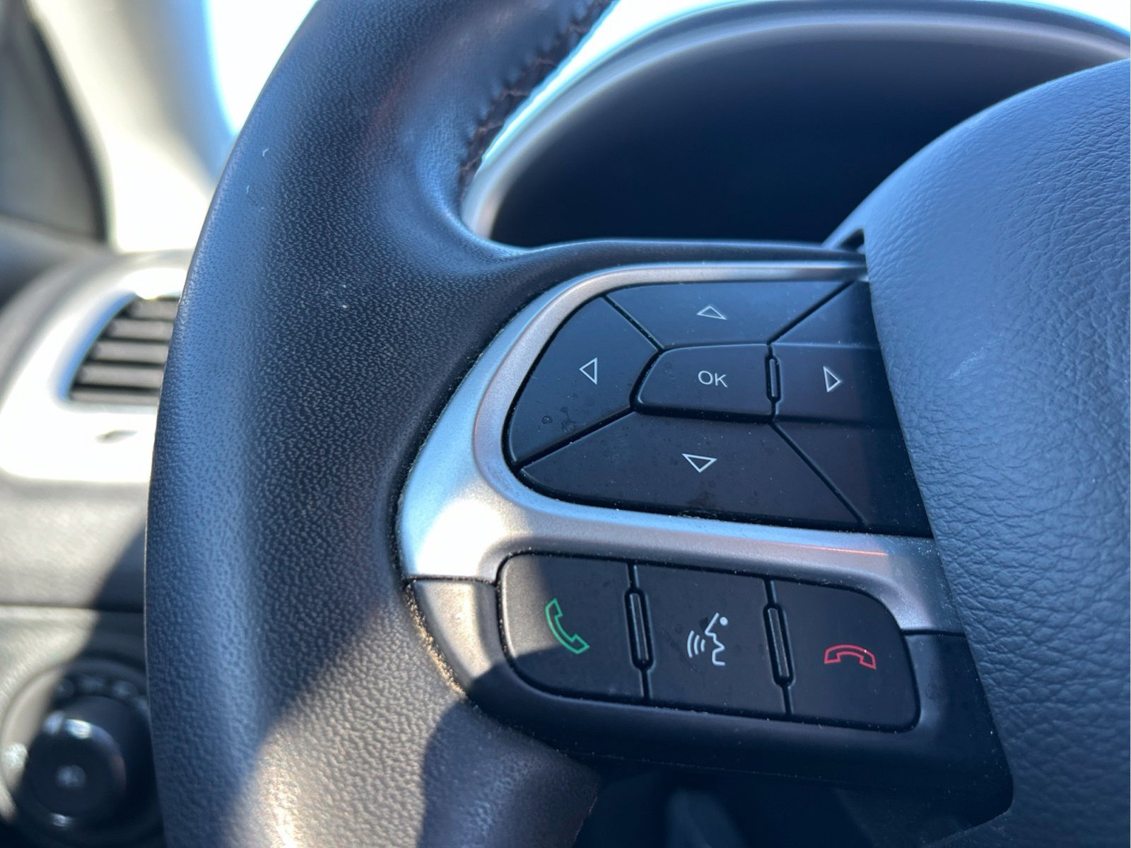 Certified 2021 Jeep Compass Latitude FWD image 15