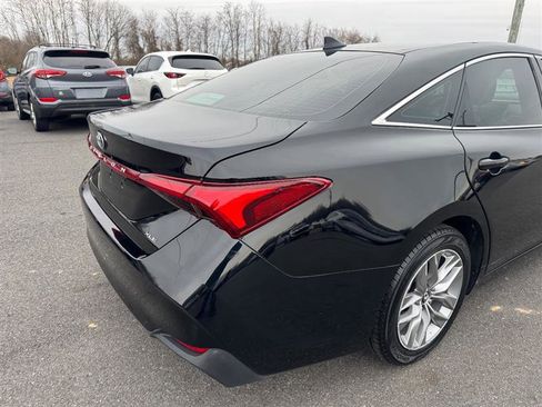 Used 2019 Toyota Avalon XLE w/ All Weather Liner Package image 23