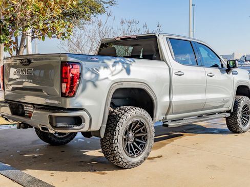 Used 2024 GMC Sierra 1500 Elevation w/ X31 Off-Road Package image 10