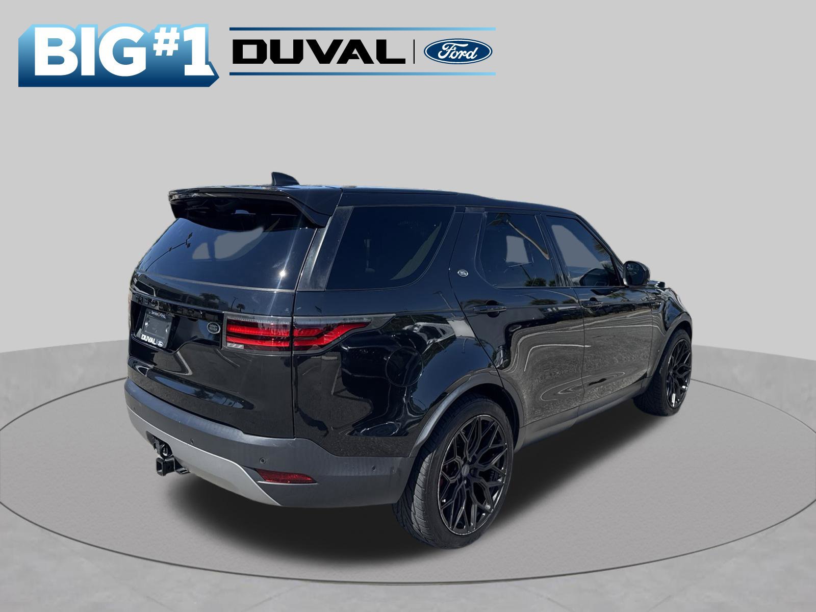 Used 2022 Land Rover Discovery S AWD/4WD image 2