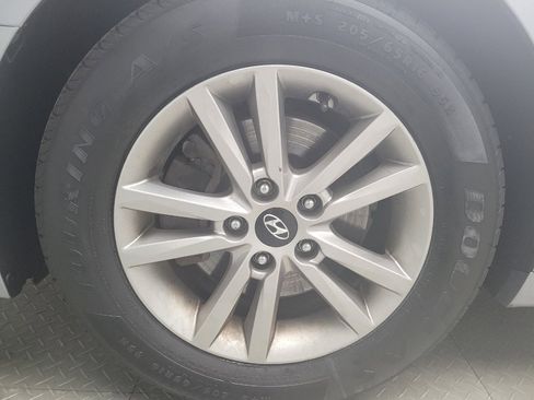 Used 2016 Hyundai Sonata SE FWD image 31