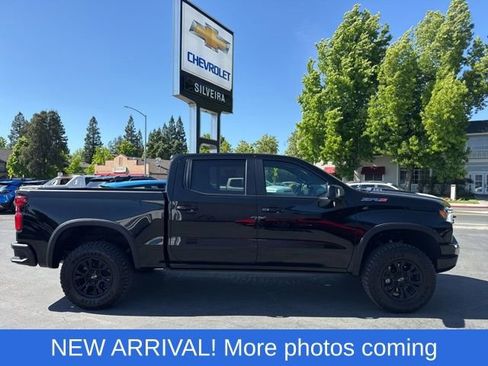 Used 2026 Chevrolet Silverado 1500 ZR2 AWD/4WD image 1