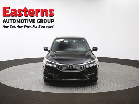 Used 2017 Honda Accord Sport Special Edition image 52
