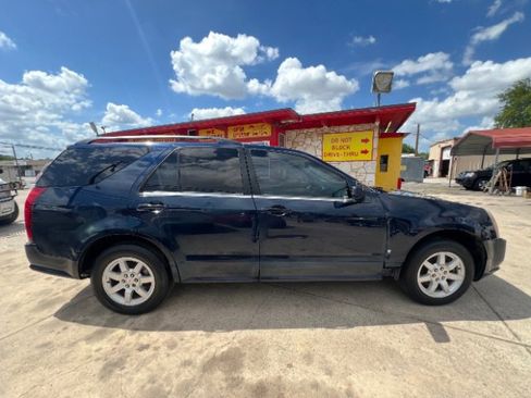 Used 2008 Cadillac SRX w/ Utility Package RWD image 4
