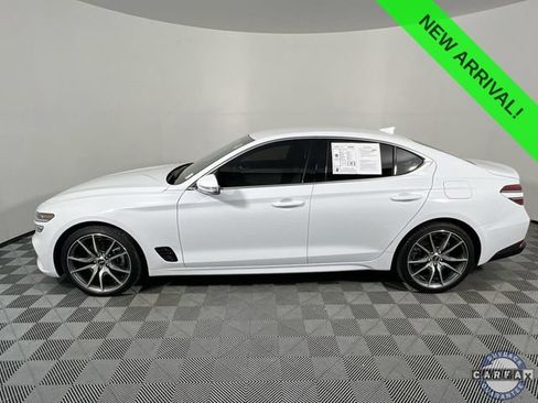 Used 2023 Genesis G70 2.0T RWD image 6