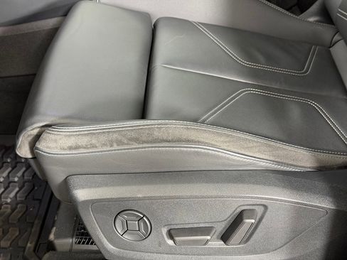 Used 2020 Audi Q3 2.0T Prestige image 14