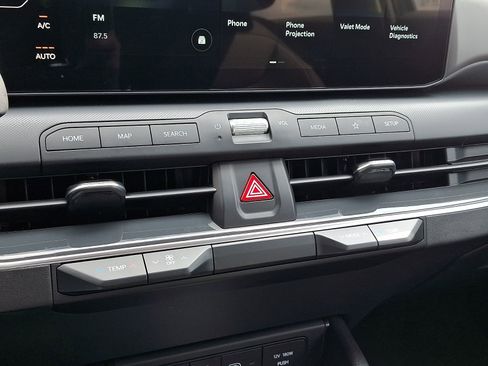 New 2026 Kia K4 EX FWD image 16