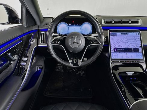 Certified 2023 Mercedes-Benz S 580 4MATIC Sedan image 5