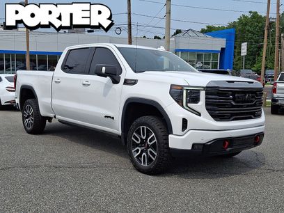 Used 2024 GMC Sierra 1500 AT4 w/ Technology Package