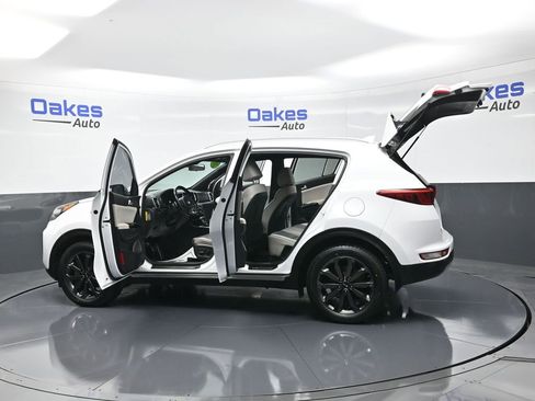 Used 2018 Kia Sportage EX w/ EX Sport Appearance Package image 56