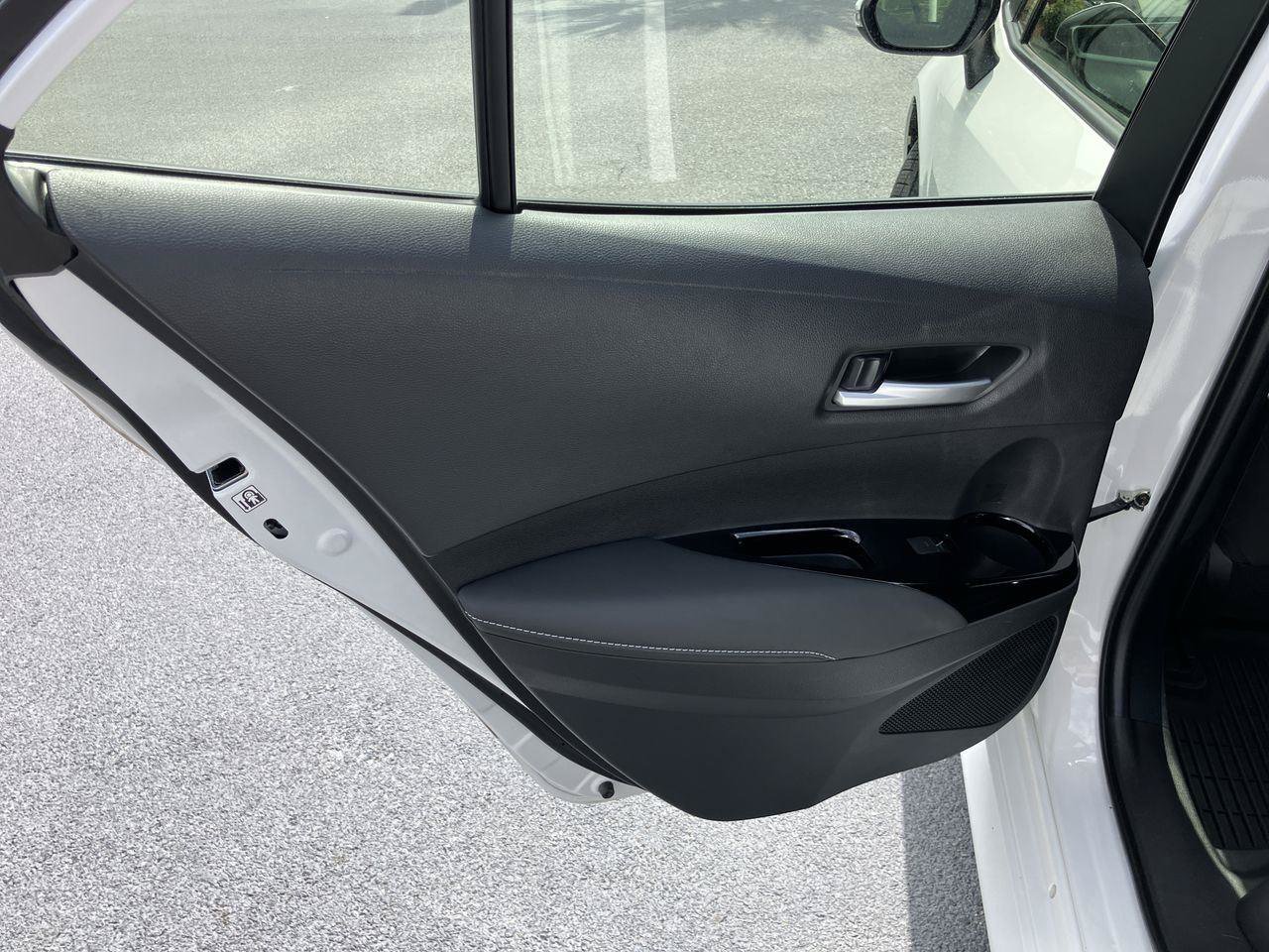 Certified 2025 Toyota Corolla SE FWD image 21