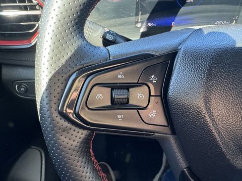 Used 2024 Chevrolet TrailBlazer RS image 19