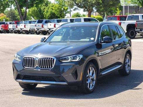 Used 2022 BMW X3 xDrive30i w/ Convenience Package AWD/4WD image 4