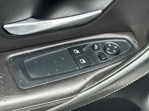 Used 2016 BMW M4 Coupe image 11