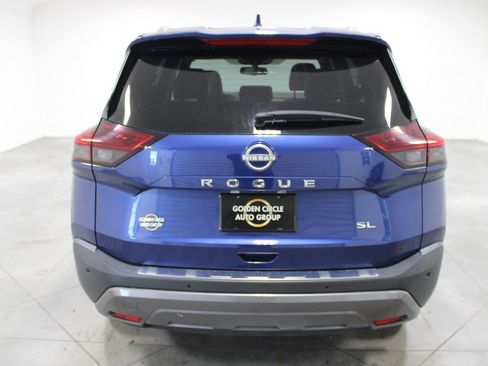 Used 2023 Nissan Rogue SL FWD image 8